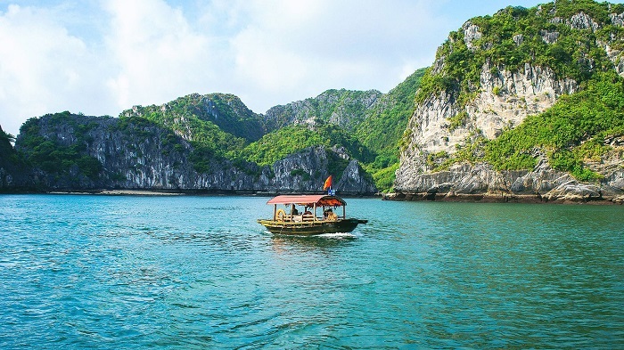 Cát Bà - địa điểm du lịch thơ mộng thiên nhiên ở Việt Nam