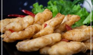 Chả mực Quảng Ninh bao nhiêu 1kg? Mua ở đâu chuẩn vị?