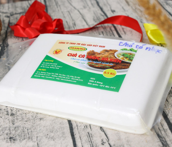Bạn nên xem kỹ thành phần và nhãn mác của sản phẩm