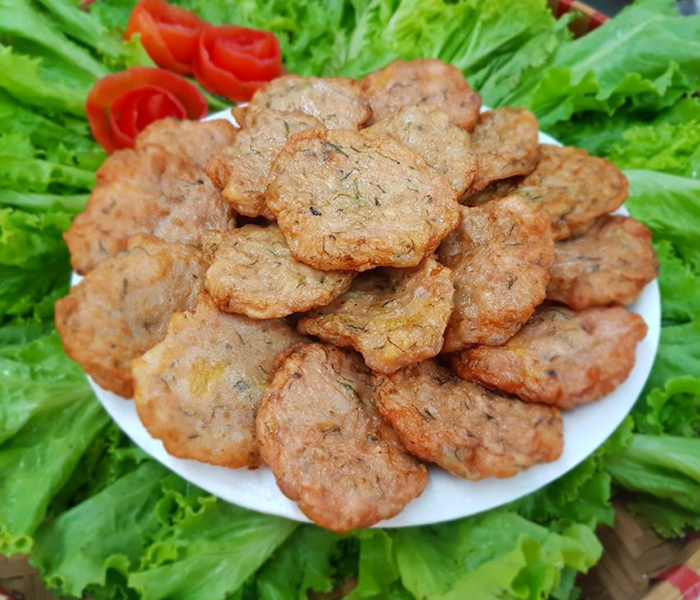 Chả cá Nhạc là một món đặc sản nổi tiếng đến từ các vùng biển miền Trung